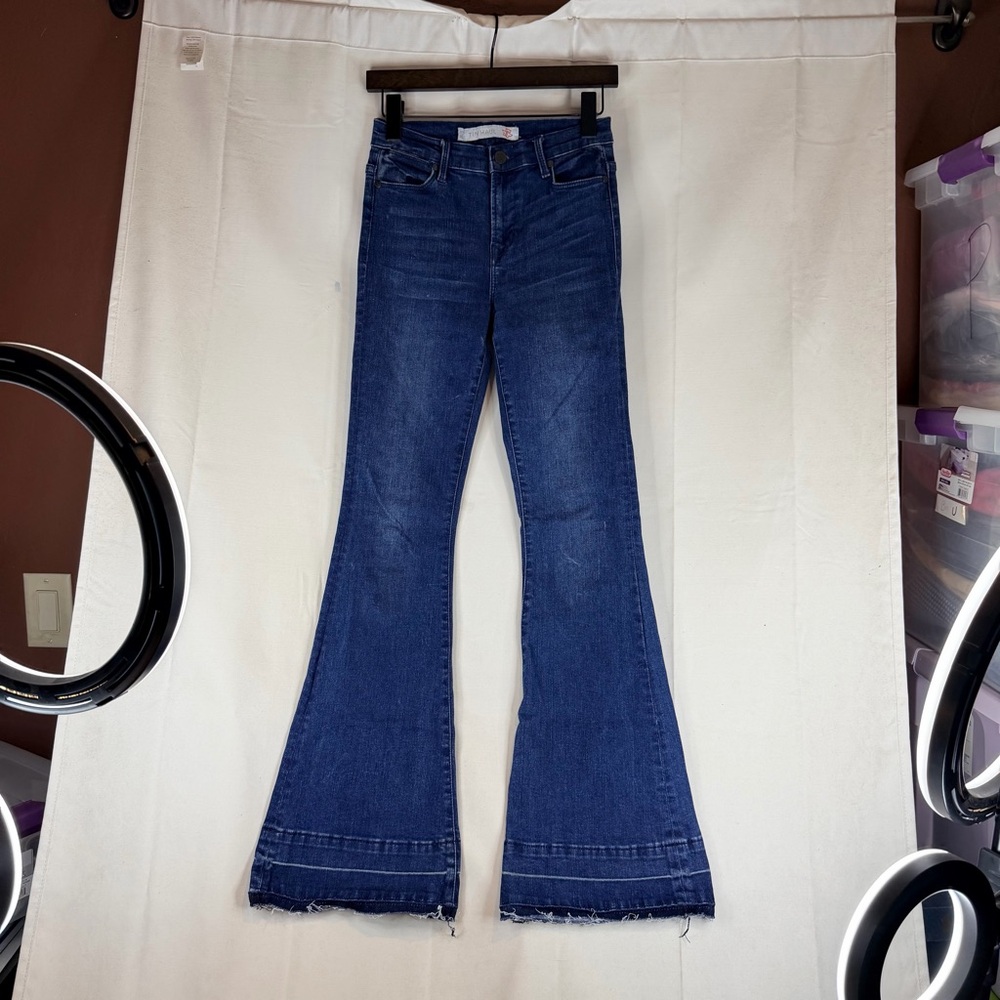 TIN HAUL Women’s Size 26/S Denim Jeans Flare Style Fit Stretch - Picture 2 of 16
